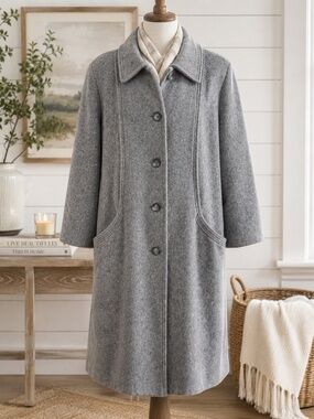 Alorna Petite Charcoal Gray Wool Blend Coat ILGWU Union Made USA